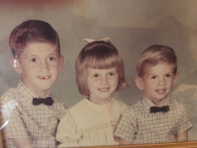 Rob,John,Elizabeth at Easter.jpg